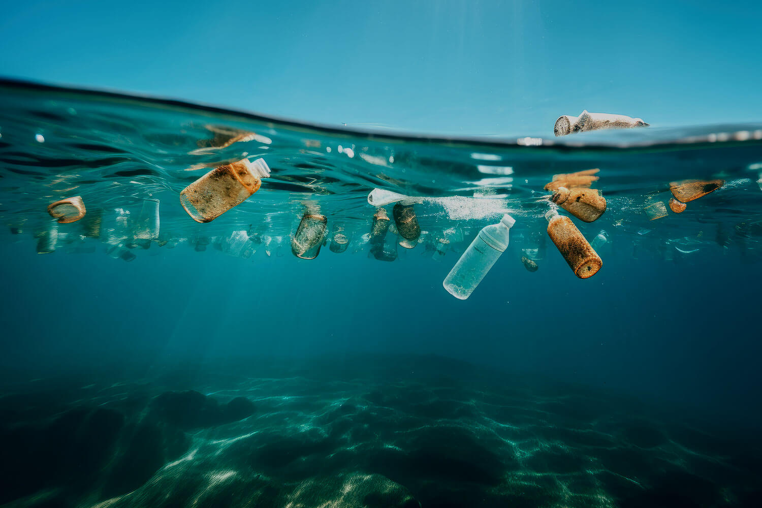 Plastic waste floats in the ocean