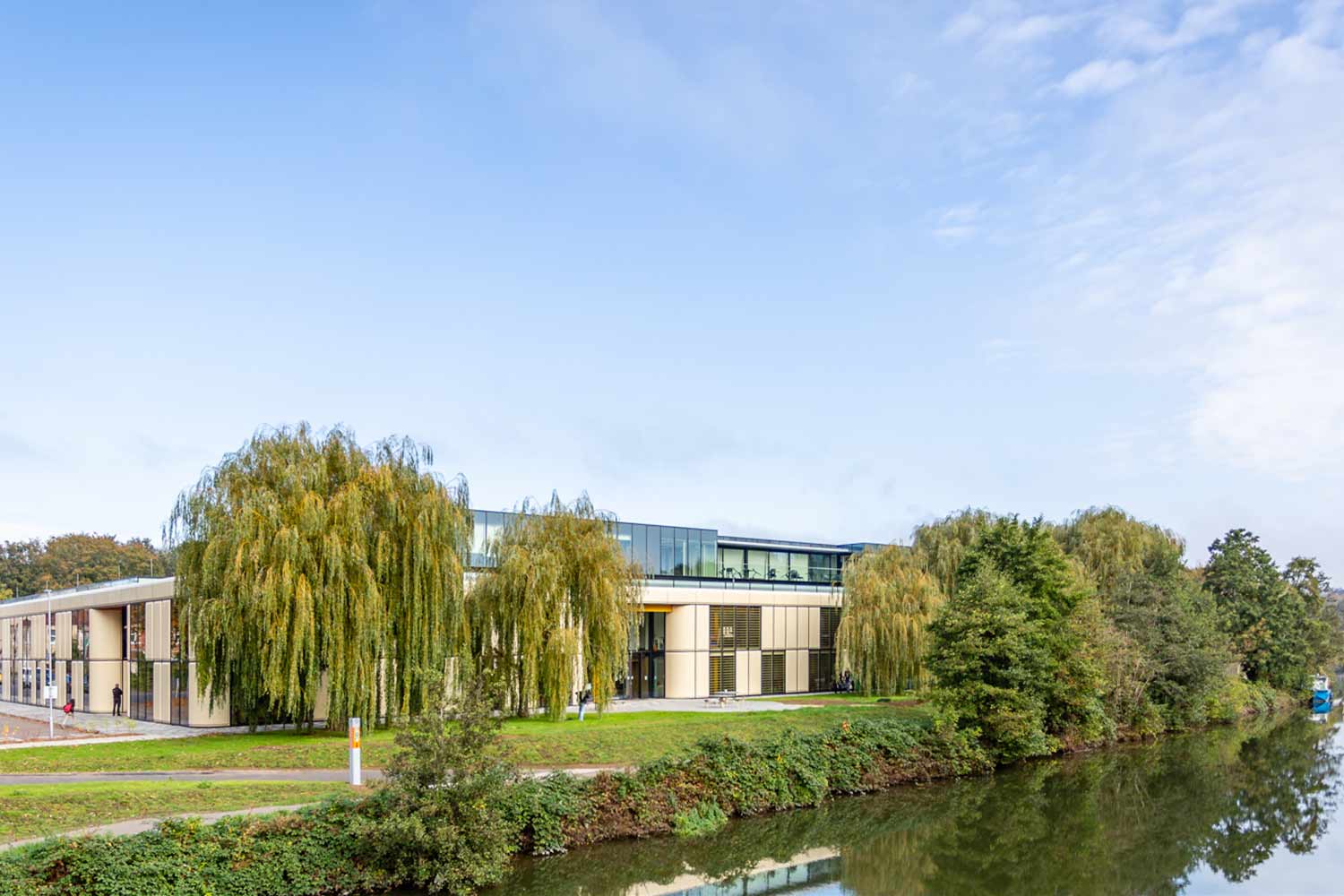 Image of Locksbrook campus with river in foreground