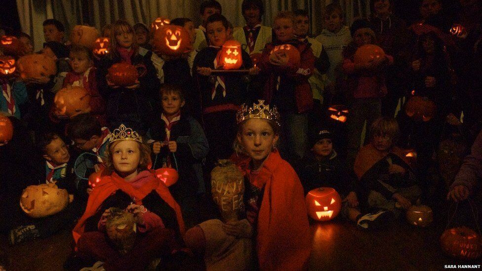 Punkie Night (BBC, Sara Hannant)