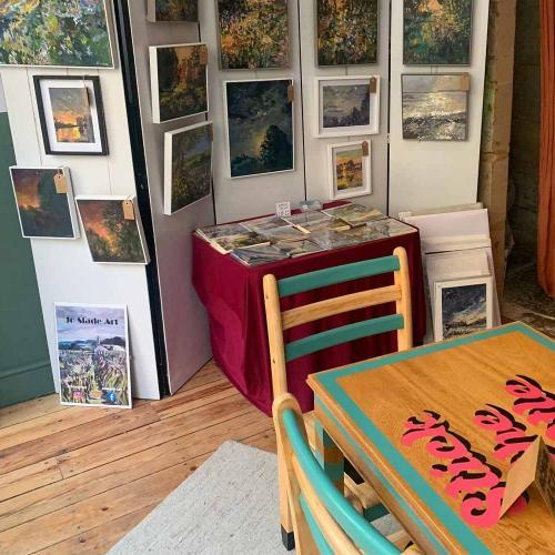 Re-Emerge Creative Residencies