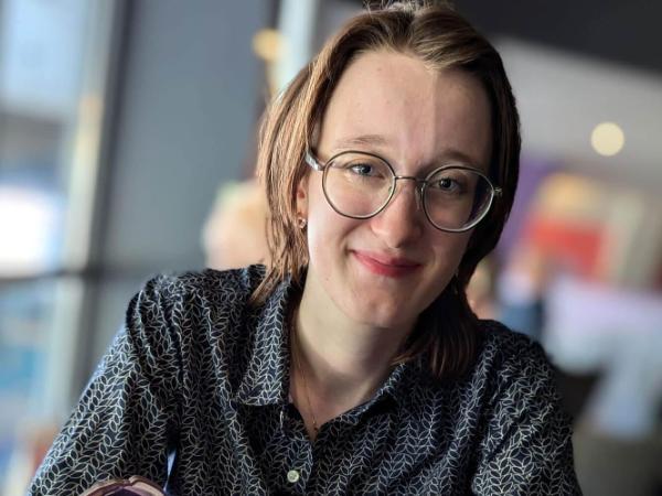 Portrait of Blue Lonie