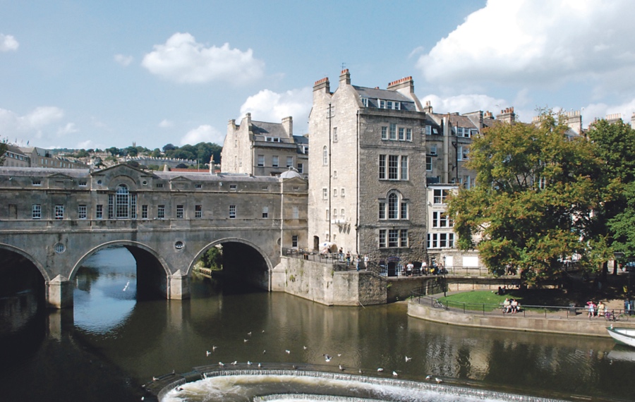 pultney bridge, bath city centre, bath attractions The Pulteney Bridge